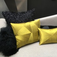 Maison Popineau BOUTON D'OR cushion 1706