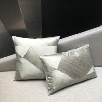 Maison Popineau ARGENT bis cushion 1758