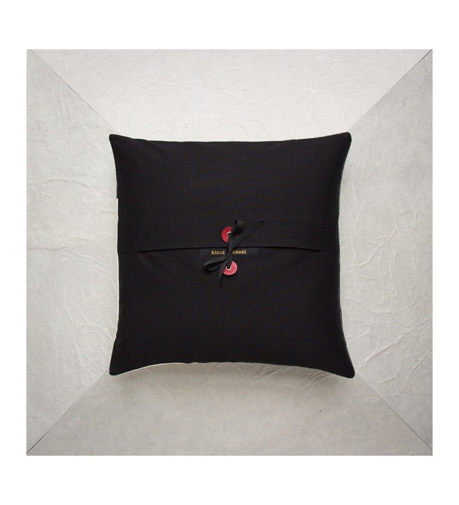 Maison Popineau Féérie cushion 42